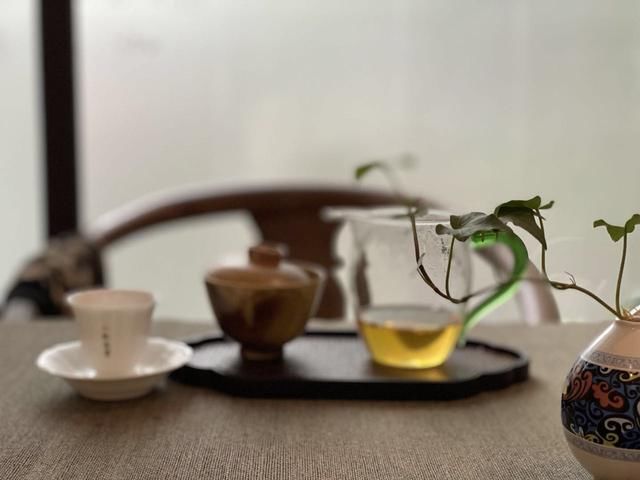 茶具|总是泡不出好白茶，可能是用了这3类茶具，来看看有你常用的吗？