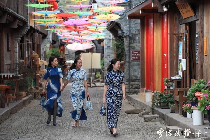  上海|青青子衿、青青子佩 宁波前童姑娘发掘传承《诗经》里的美好颜色