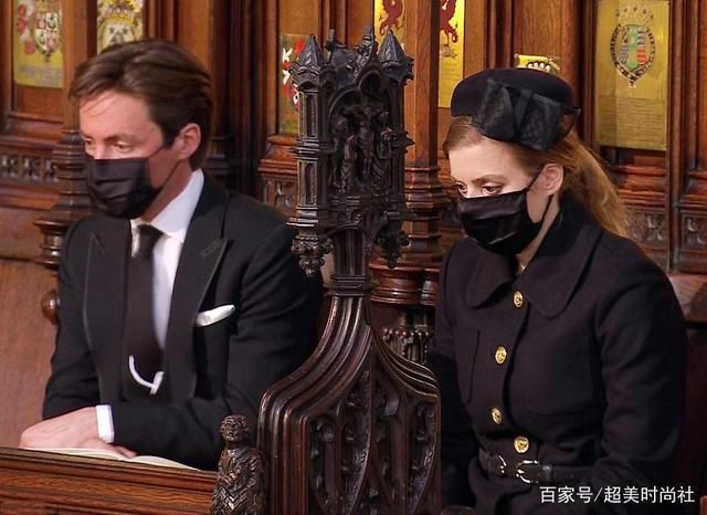 王室用珠宝寄托哀思！英女王佩戴“压箱底”胸针，隐藏浪漫的深意