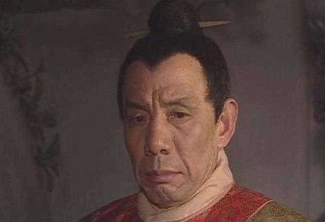 上梁山之|明明有不共戴天之仇,为何林冲不杀了高俅?