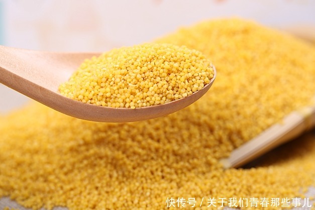  香浓|熬小米粥，最忌直接加水煮！学会4技巧，粥金黄香浓，黏稠米油厚