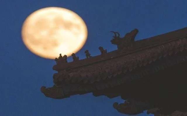 「青未了」月到中秋分外明