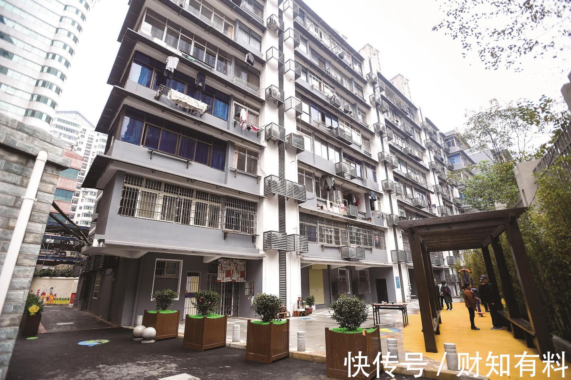 小区|20年老房“停止拆迁”？国家一锤定音，新规下，3类人或成受益者