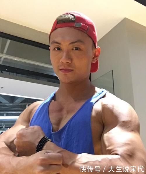小伙|95后健身小伙,坚持健身十余年,网友:肌肉精神小伙