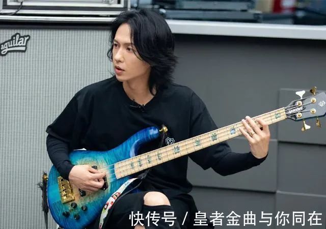 32歲當(dāng)主唱,酒吧認(rèn)識女孩愛了20年,連連奪冠的張淇成最大黑馬