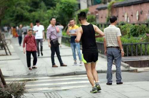 肝气郁结|4种食物是肝脏“清道夫”，常喝酒的人不妨多吃，或可滋肝排毒
