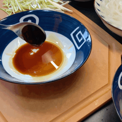 豆芽|干炒牛河｜沉浸式｜干香焦爽｜盘底无油｜超级详细