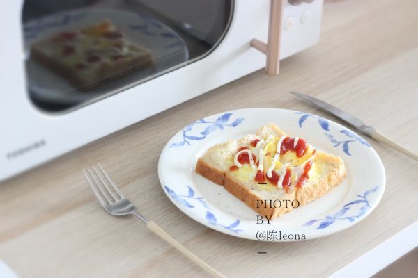 马苏里拉|芝士鸡蛋吐司