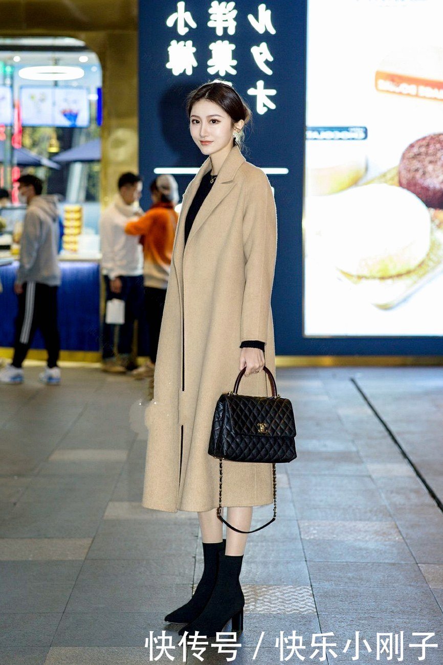 温度和风度一个都不能少,来一件风衣吧,出街外穿满满的高级感
