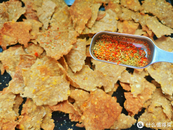 鹰嘴豆泥|健身达人都爱的鹰嘴豆，做成薄脆饼，不加一滴油，低热量饱腹感强