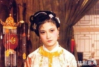 婚姻&红楼梦:贾母慈爱善良,为何对亲孙女贾迎春的婚姻悲剧视若无睹?