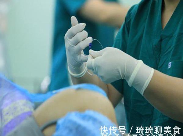 宝妈|6岁女儿身上有异味,医生取出“异物”并怒斥道:妈妈太无知