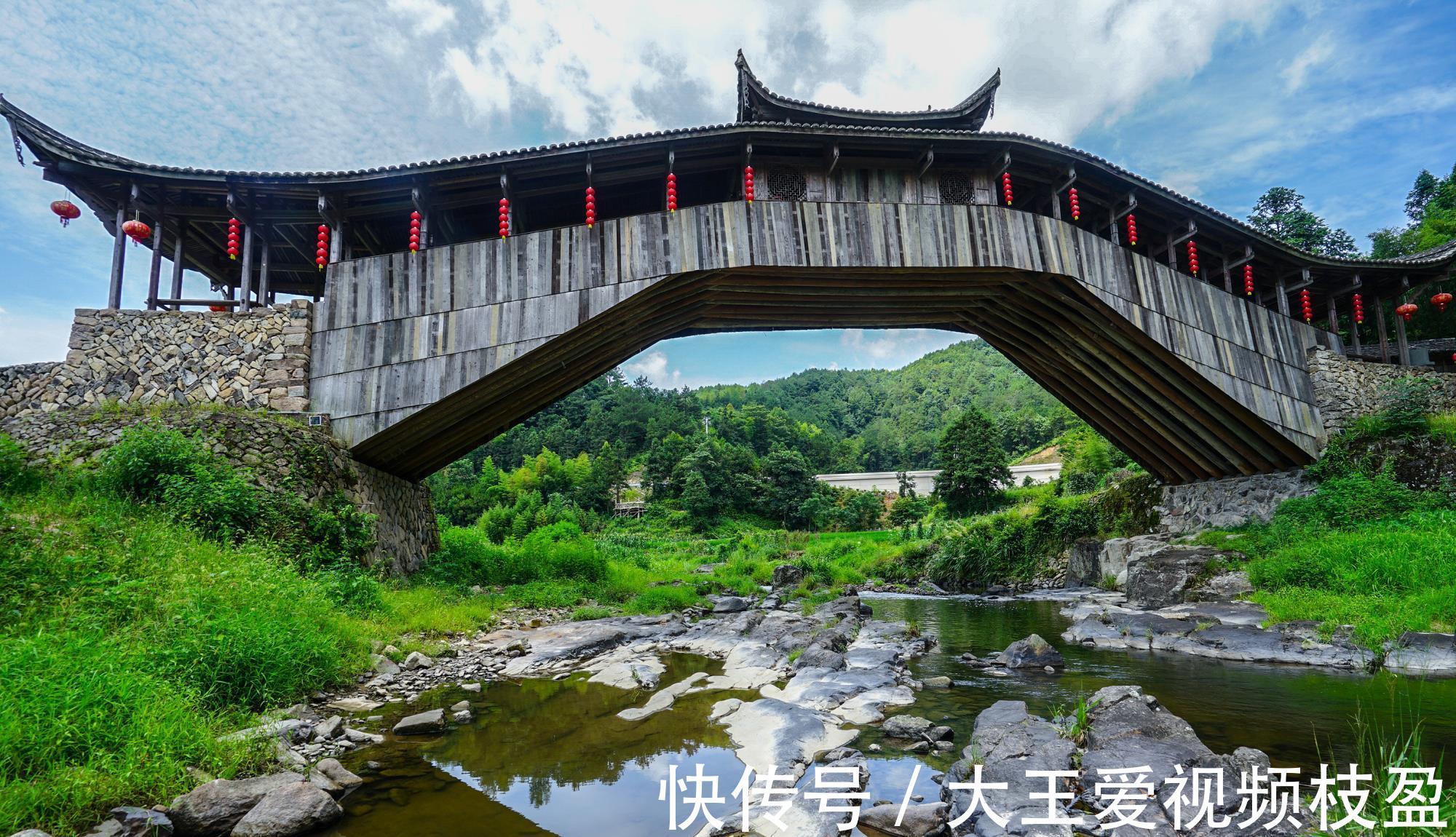 建成|中国廊桥之乡，有一座左右不对称的廊桥，为何建成这样有两个说法