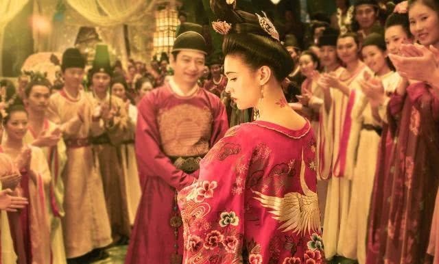 安史之乱|安史之乱背后的“黑交易”，唐肃宗卖国借兵，中原再遭劫难