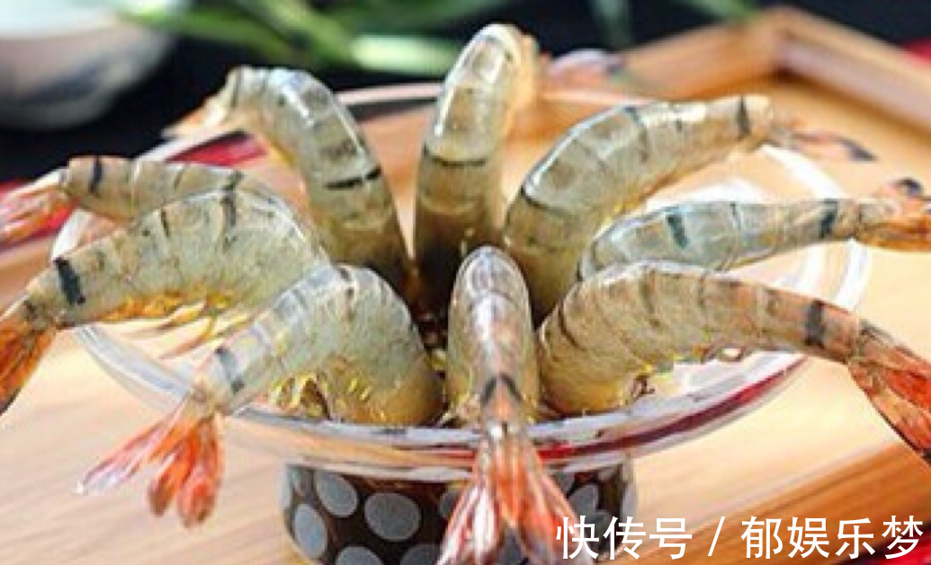 干锅大虾|虾不能随便吃,今天才知道,有7类人不能吃