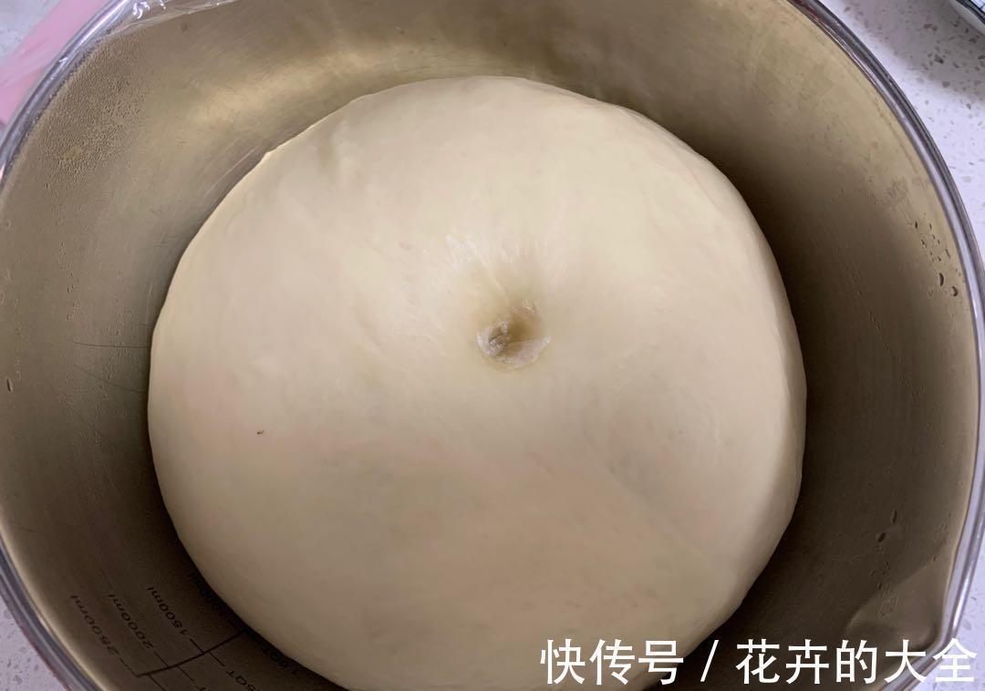 自从学会面包此配方,再也没进过蛋糕店,奶香浓郁,放3天还柔软