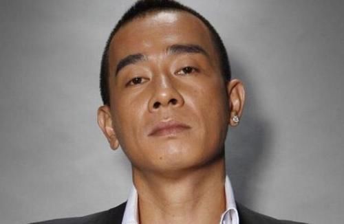 陈小春|GAI,是你飘了,还是以为山鸡哥拿不动刀了?