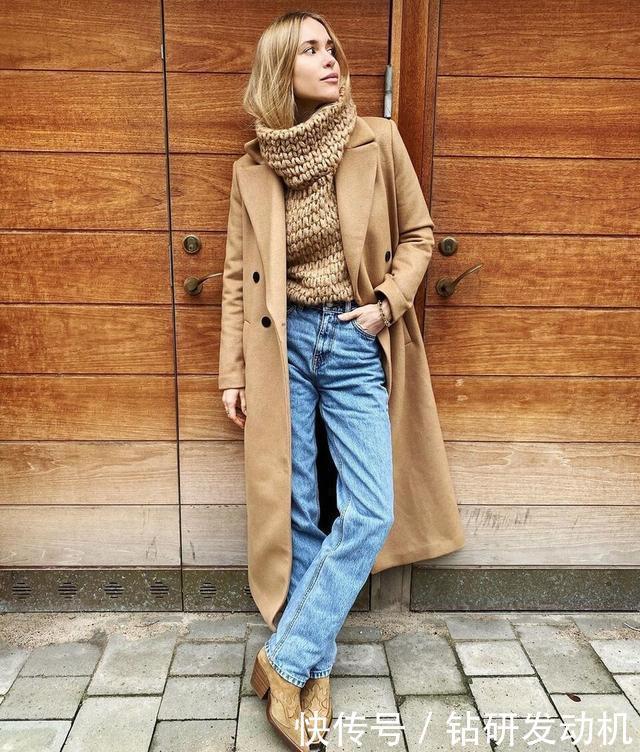 驼色大衣的5种经典穿法，温柔还高级，这个秋天要温度也要风度