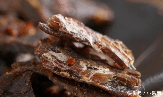 公认“最抗饿”的4种零食,士力架上榜,图4被称为“抗饿神器”