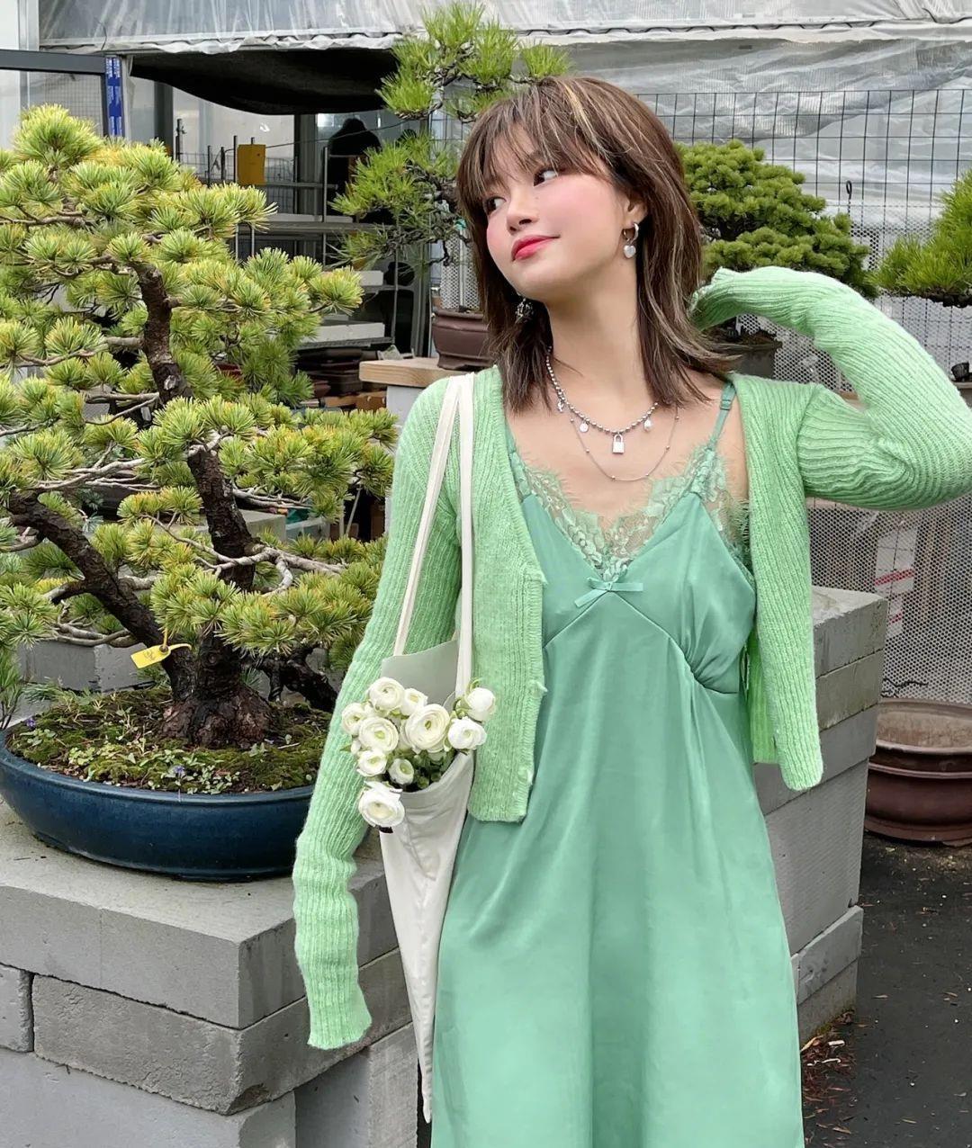 化妆|日常穿搭化妆总是显黑?那是你没选对颜色