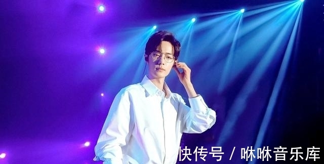 小飞侠|肖战晚会花絮被放出，炸场演出的背后让人心疼，获活动方高度评价