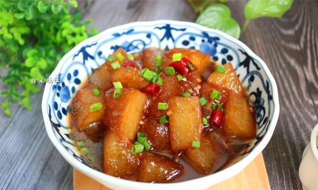 丝瓜|七月三伏天,记得多吃“1肉3瓜”,帮助家人顺利过夏天