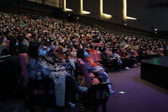 剧场！赖声川连开六讲《西方剧场史》，14万戏剧爱好者涌入直播间