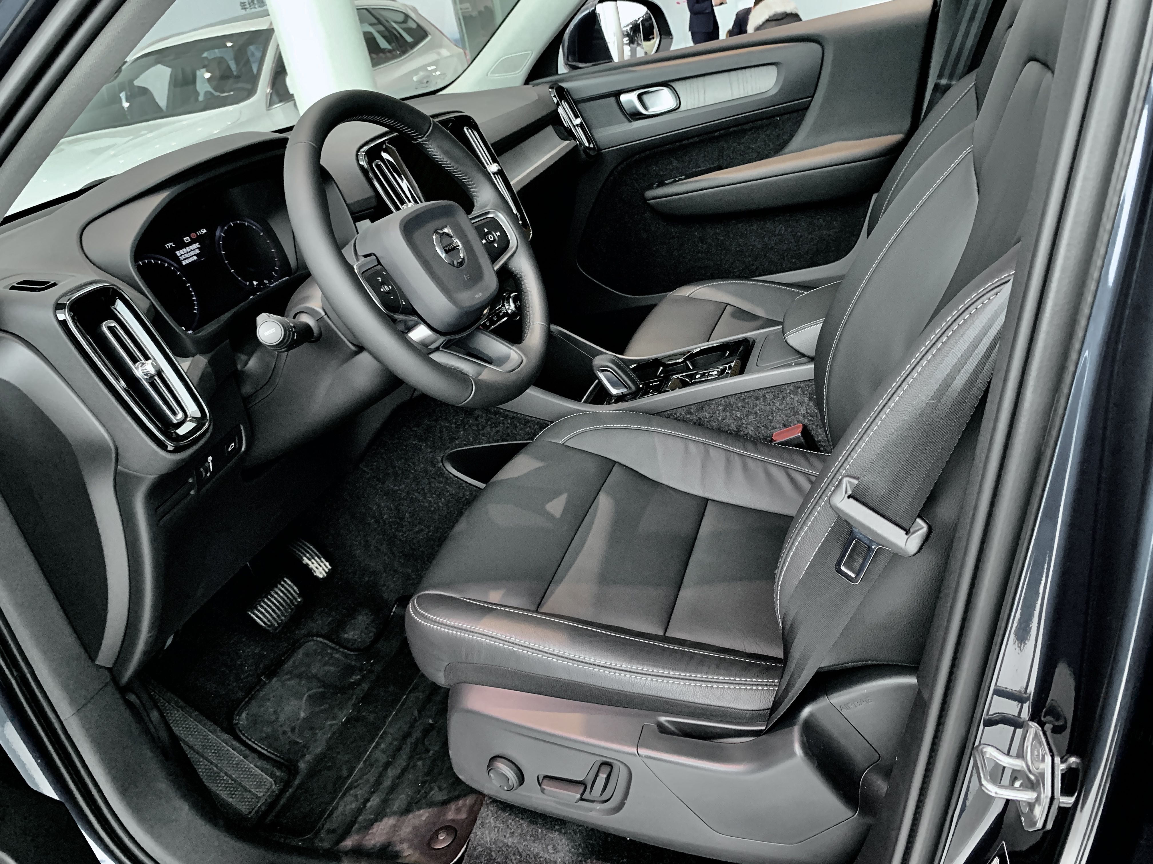  博物馆|#沃尔沃XC40#爱上博物馆之——成都