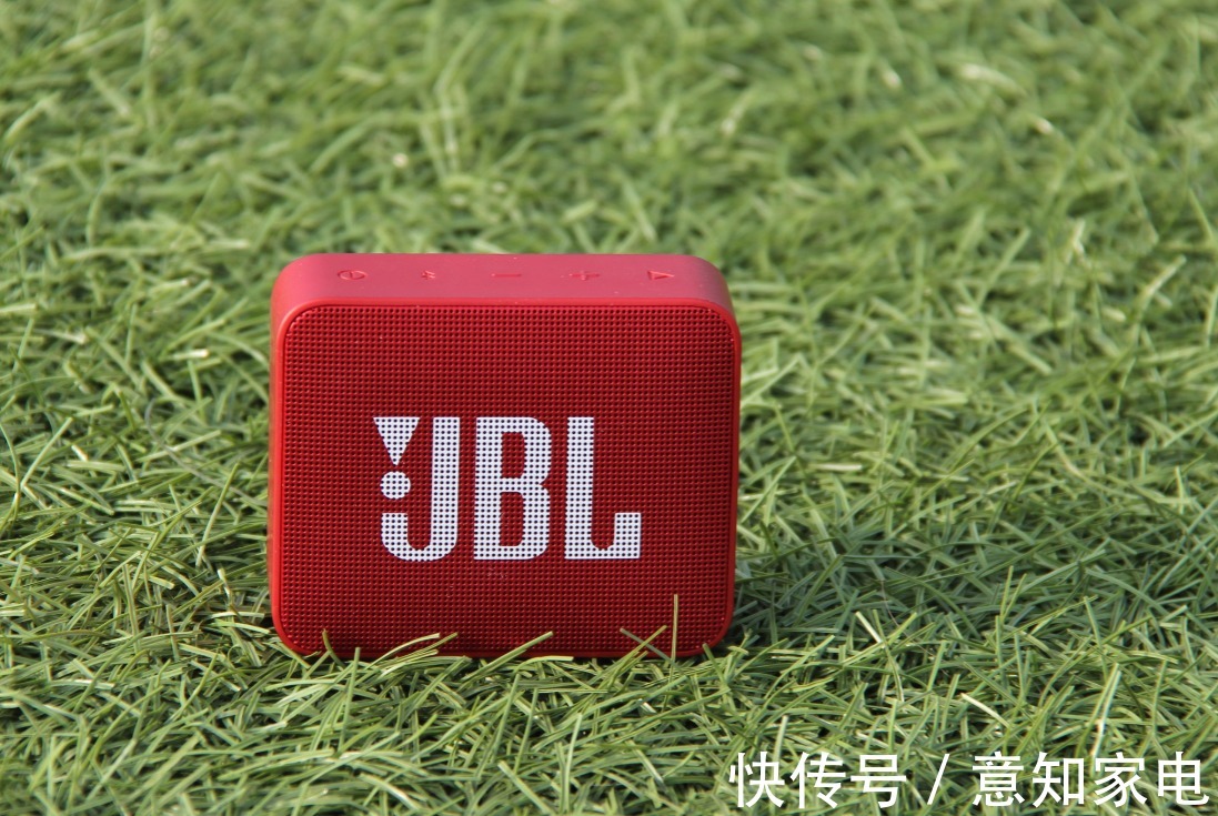 GO2|“浓缩的都是精华”：JBL GO2便携式蓝牙音箱评测