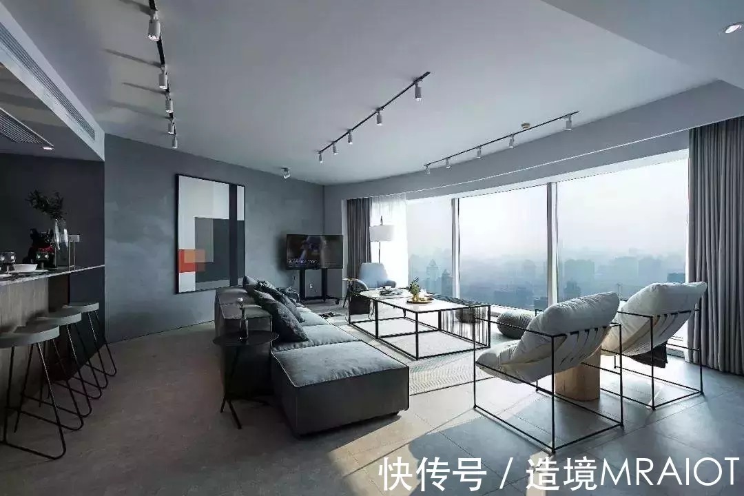 吸顶灯|新房装修流行的无主灯设计，到底有没有用？