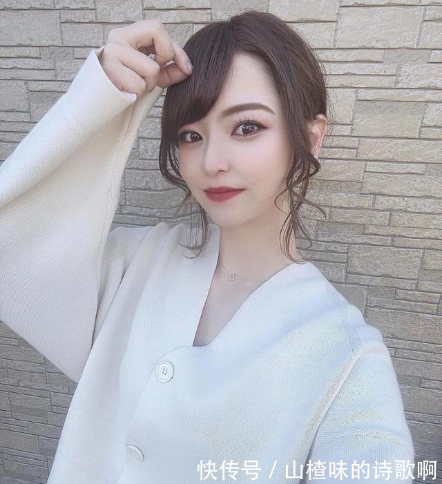 系列|优衣库U系列春季10款,真人试穿后更种草了!