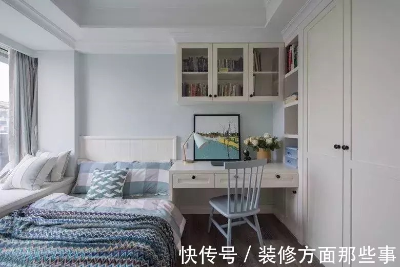 小户型|儿童房做个榻榻米床,搭配衣柜和书桌柜好不好?