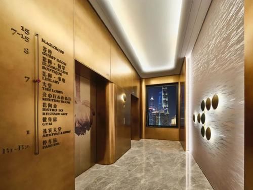 冬日旅游,我回外滩找到了时髦目的地