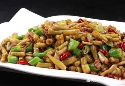 育儿有道理|酸爽开胃又下饭,营养丰富含维生素蛋白质,让孩子多吃一碗饭