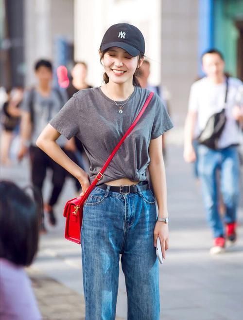 穿什么背带裤，“瀑布裤”才是最划算了，穿不了就说是裙子