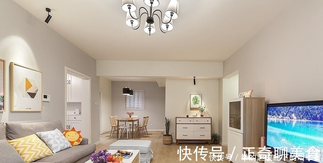 大衣柜|她家150㎡，玄关圈粉无数，卧室简单走一圈石膏线，阳台也太美了