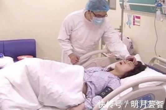 宝宝|女子怀孕11个月没生，医生强行剖腹产，宝宝出生后家人哭成一片