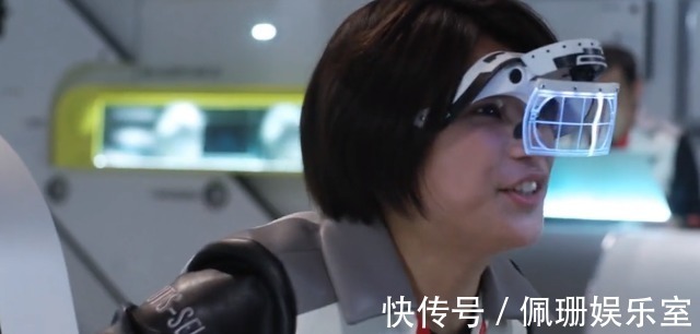 奥特曼|原本是特利迦奥特曼的高光时刻,却被无人驾驶机这个设定给毁了