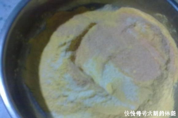 蜂蜜|玉米粉一天100斤鱼获,使用针筒上饵方便又卫生