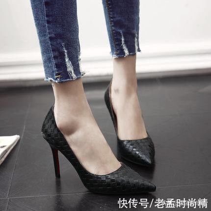 尖头|高雅性感的尖头真皮高跟鞋,与秋季一起奏响欢快的乐章