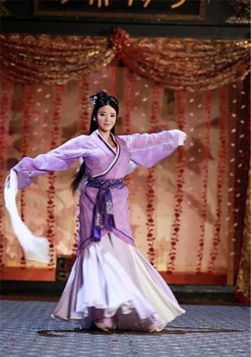 追封|同为汉武帝宠妃,为何钩弋夫人被“去母留子”,李夫人却追封为后?