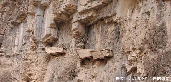 封建统治|立碑陪葬、披麻戴孝，中国丧葬文化知多少？