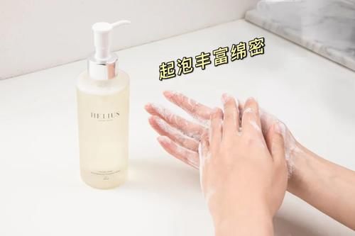 为什么一到卸妆前，我就那么美？|我的化妆台C位 |为什么一到卸妆前，我就那么美？\＂,\＂i10\＂:\＂我的化妆台C位