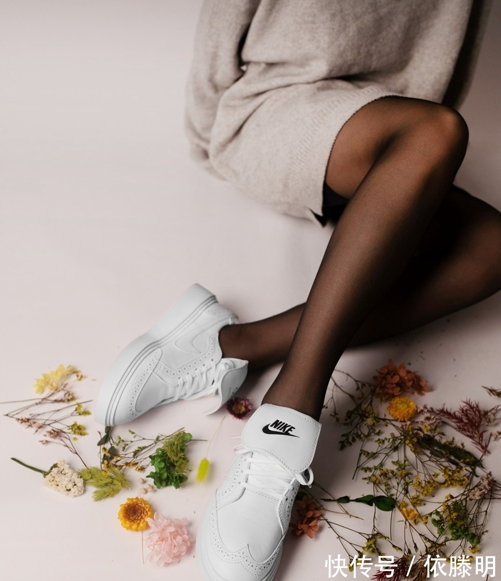 原价 这月买鞋花了 2W 多!一双 Nike 血亏!但有个市价翻 5 倍!