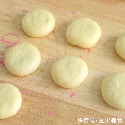 面团|#我为奥运出食力#发酵版紫米华夫饼