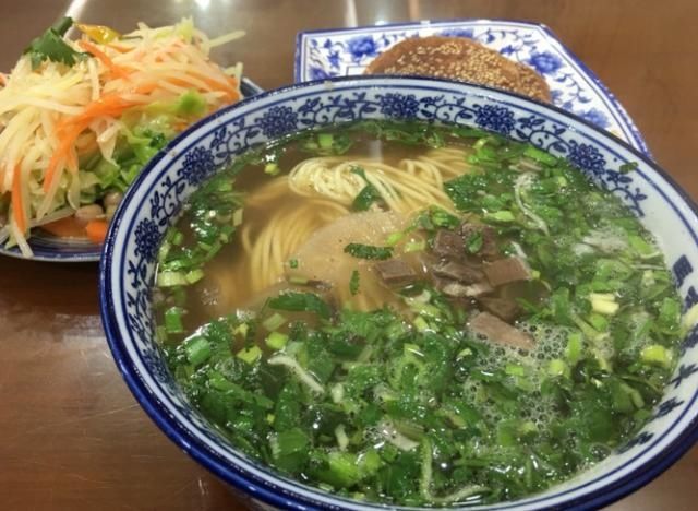 红椒|面馆生意火爆，全凭这5款免费小菜，清口又解腻，掌握方法你也行