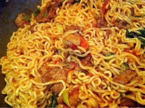 杰杰|孩子长期吃这4种东西,太伤脾胃,不积食才怪