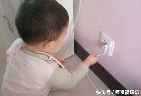 小孩子|4岁女儿被送到农村奶奶家,活捉大鹅太彪悍,小公主秒变“村霸”