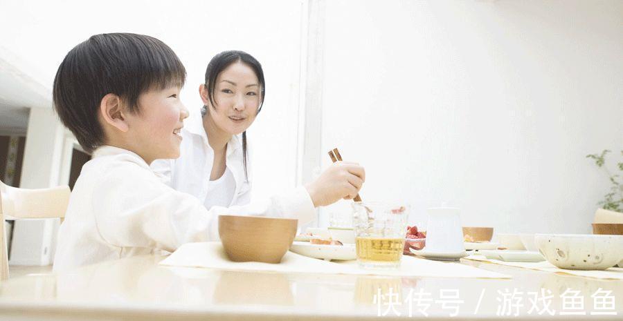 快餐|这些食物就是“天然催熟剂”，性早熟的孩子，60%都是栽到它们上