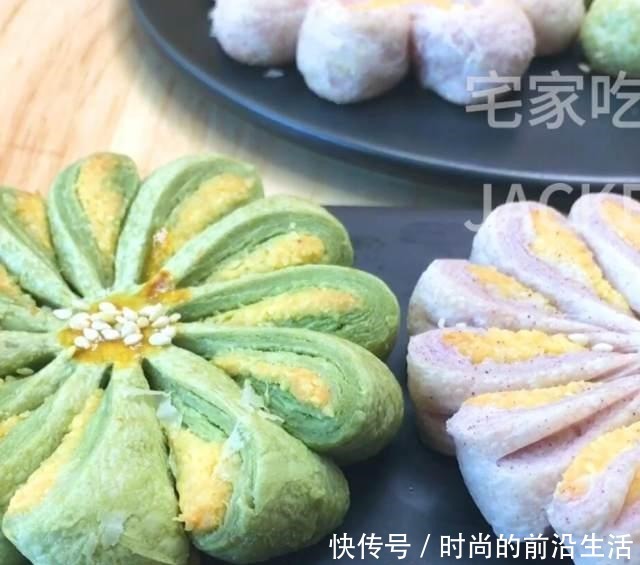 奶黄椰蓉桃花酥,需要“一点”耐心的小甜品